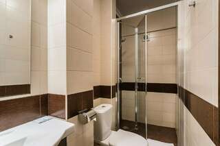 Гостиница Университетская Москва Двухместный стандарт с двумя кроватями-5