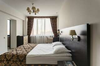 Гостиница Университетская Москва Люкс-3