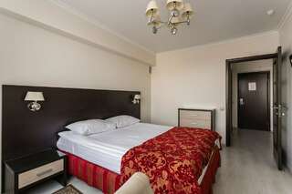 Гостиница Университетская Москва Люкс-5