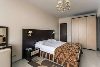 Гостиница Университетская Москва Люкс-7