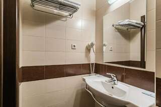 Гостиница Университетская Москва Двухместный стандарт с двумя кроватями-3