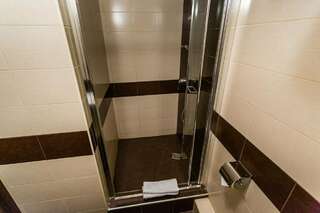 Гостиница Университетская Москва Двухместный стандарт с двуспальной кроватью-13