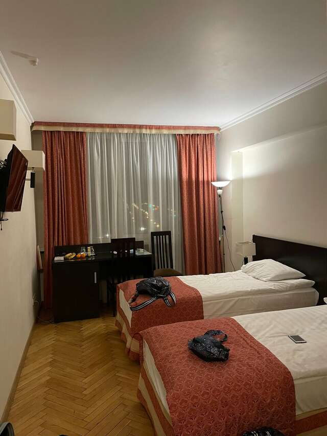 Гостиница Университетская Москва-107