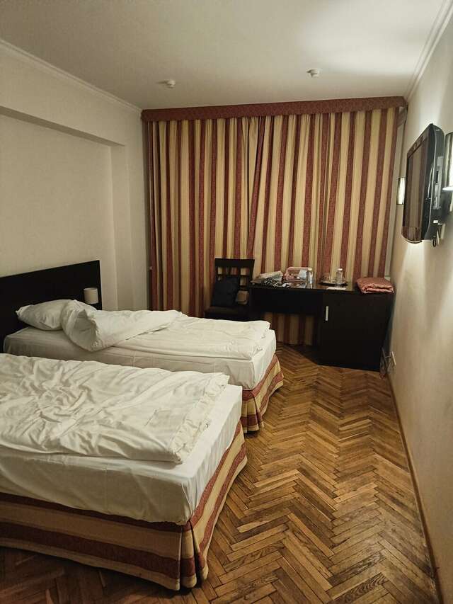 Гостиница Университетская Москва-151