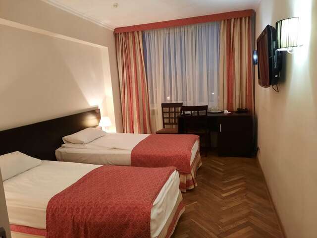 Гостиница Университетская Москва-152